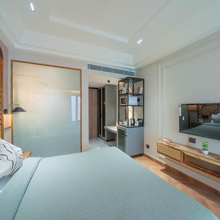 Boutique Hotel By One Tree Gurgaon Esterno foto